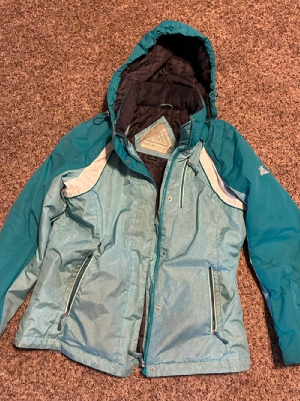 Women's Med Zero Xposur winter jacket with hood, like new